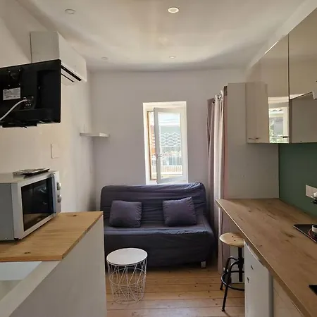 Studio Centre Lejlighed
